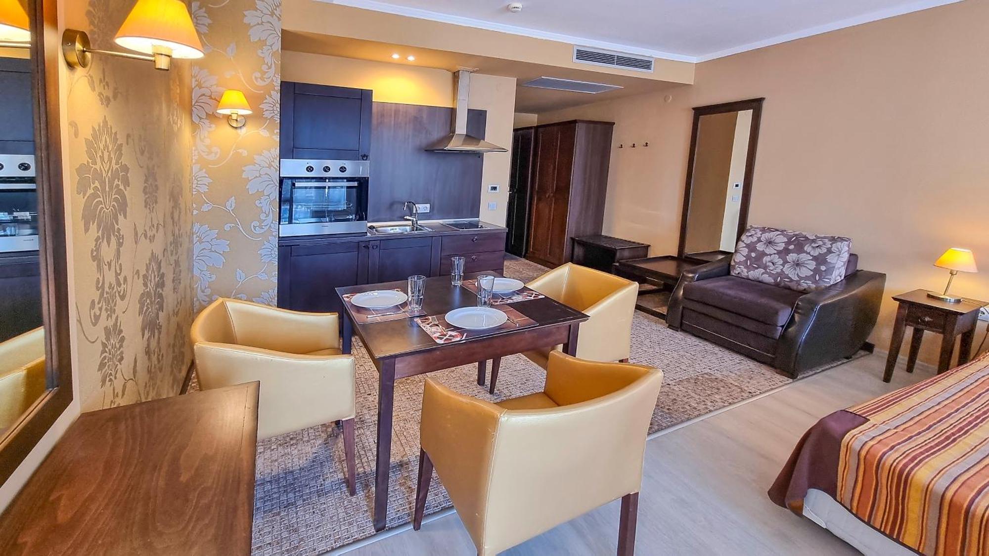 Royal Beach Apartments ซันนีบีช ภายนอก รูปภาพ