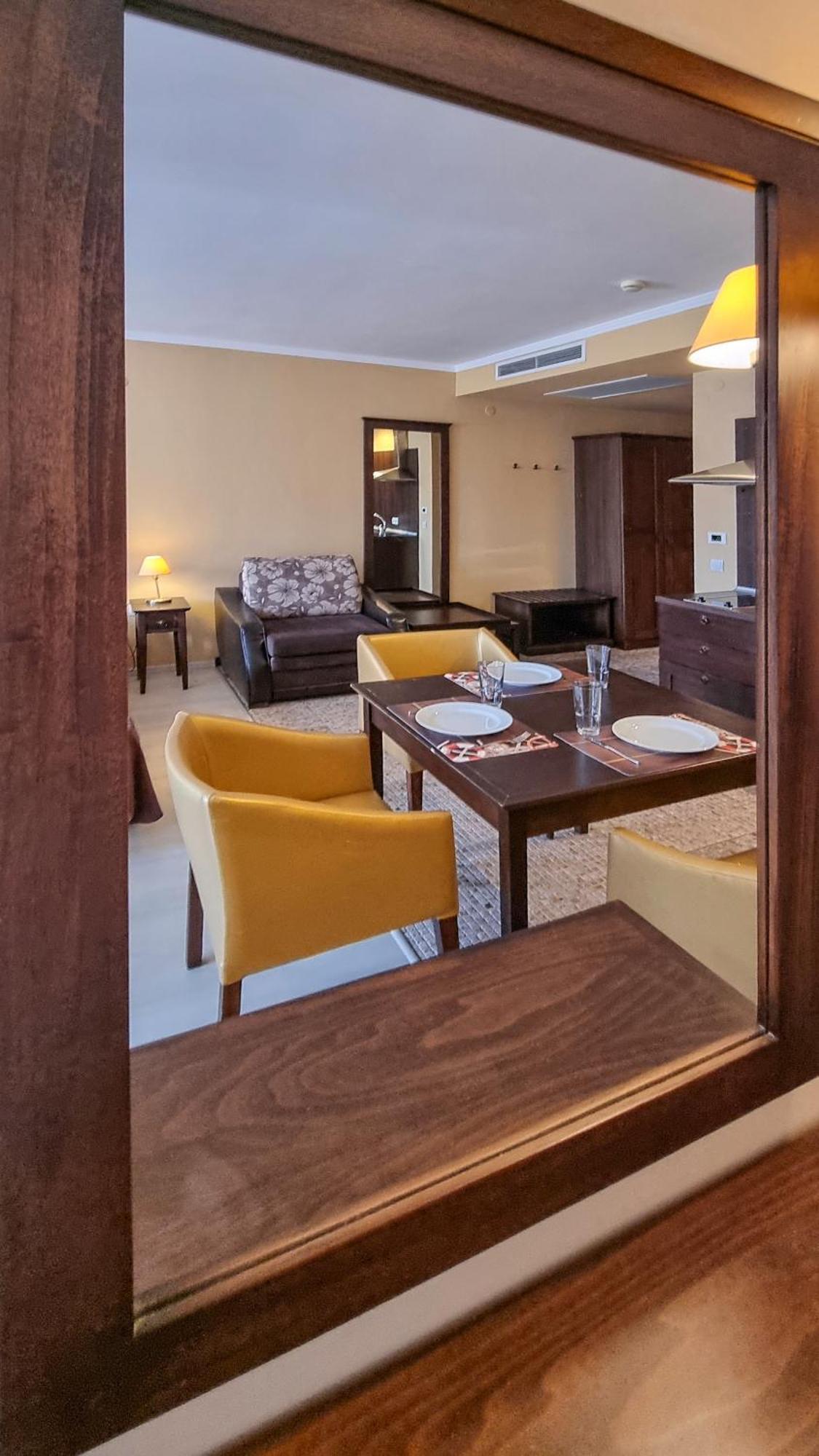 Royal Beach Apartments ซันนีบีช ภายนอก รูปภาพ