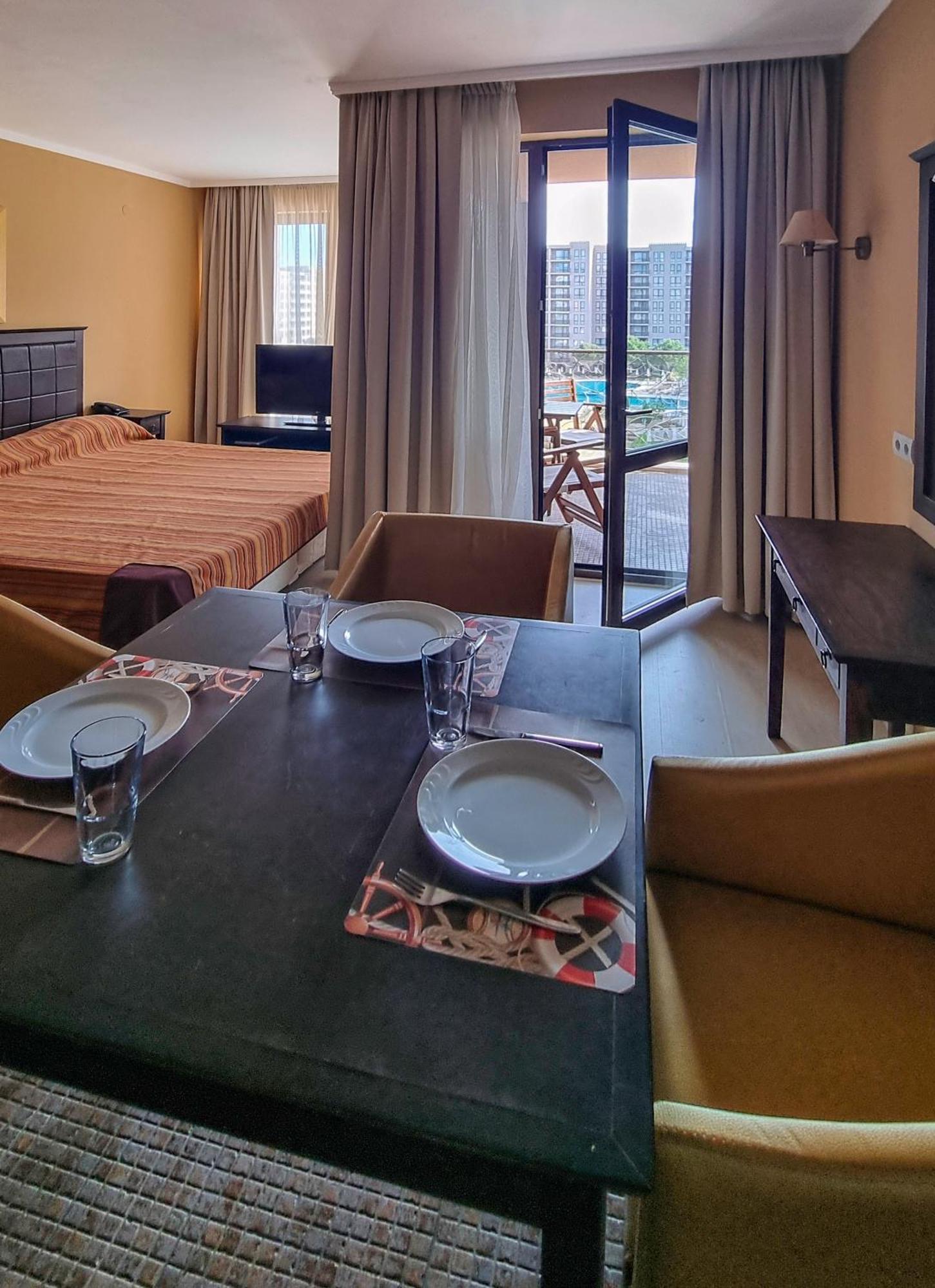 Royal Beach Apartments ซันนีบีช ภายนอก รูปภาพ