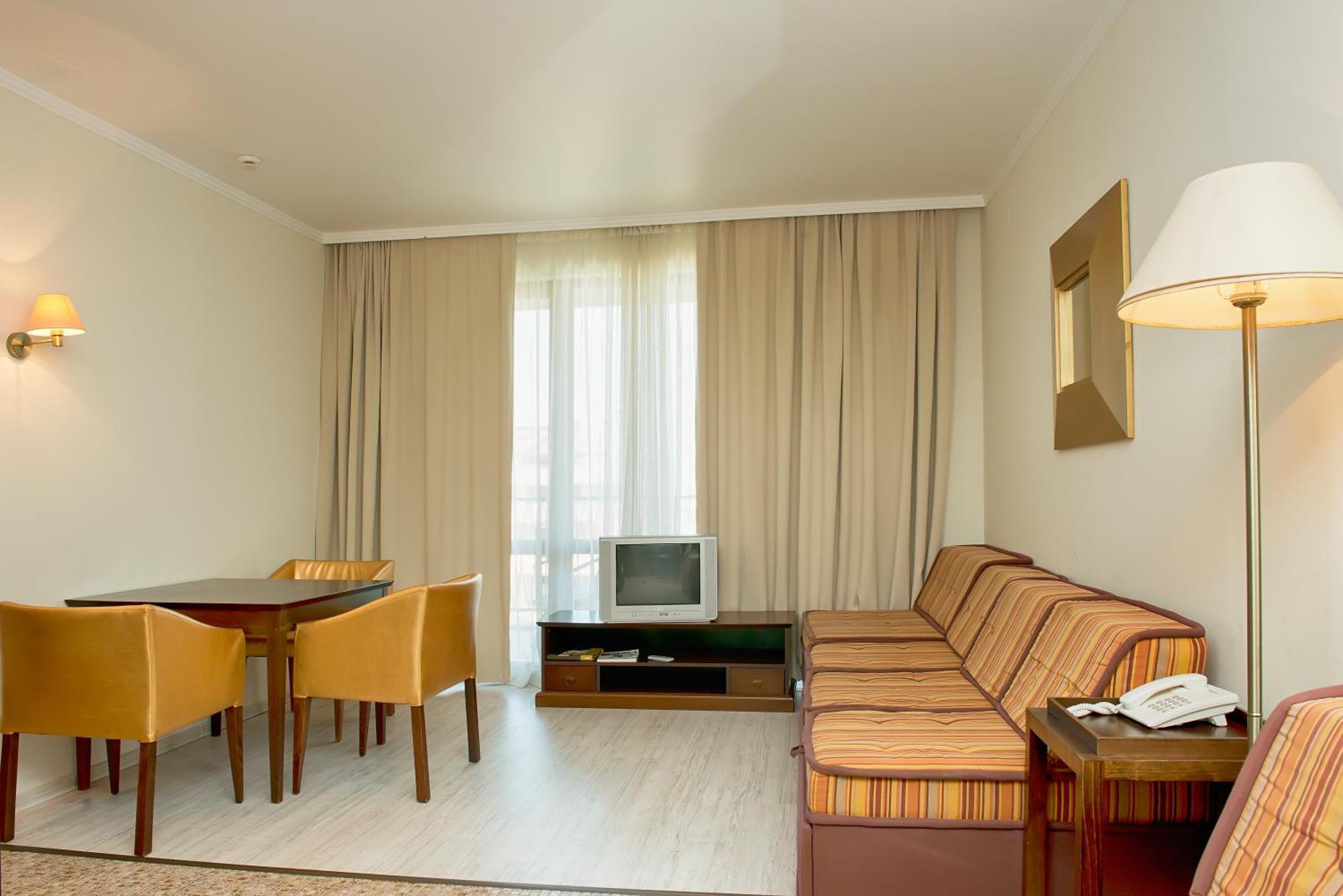 Royal Beach Apartments ซันนีบีช ภายนอก รูปภาพ