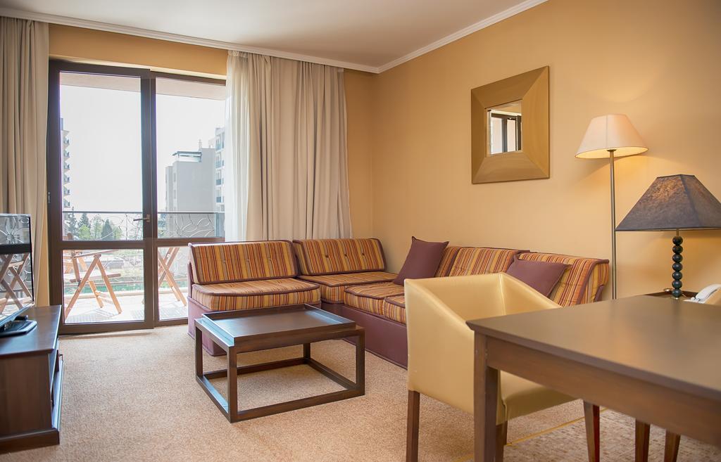 Royal Beach Apartments ซันนีบีช ภายนอก รูปภาพ