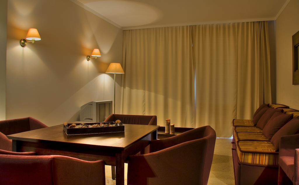 Royal Beach Apartments ซันนีบีช ภายนอก รูปภาพ